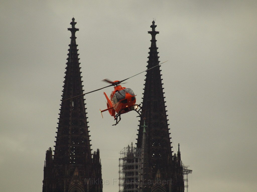 Pressetermin Neuer Christoph 3 Rheinpark P63.JPG